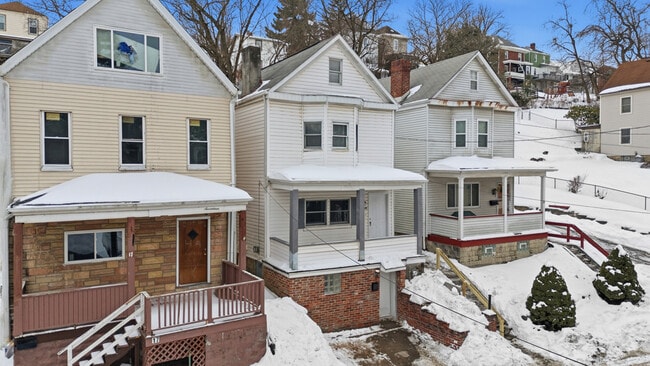 Building Photo - 19 Arnold St