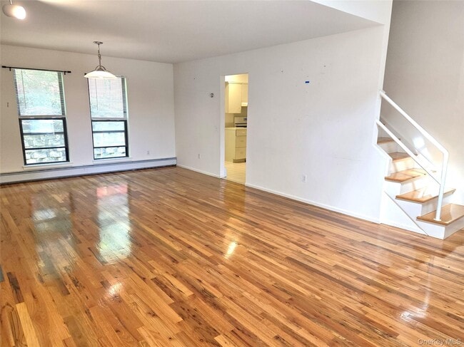 Foto del edificio - 11 Oldwood Rd S