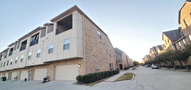 Foto del edificio - 4428 Dexter Ln