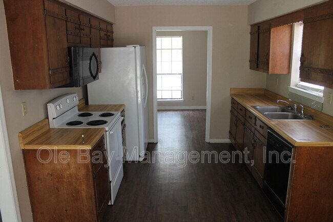 Foto del edificio - 2010 Sky Vista Dr W