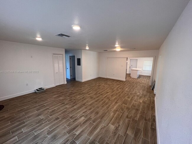 Building Photo - 2409 S 13th St