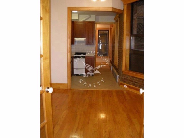 Foto del edificio - 232 E 4th St