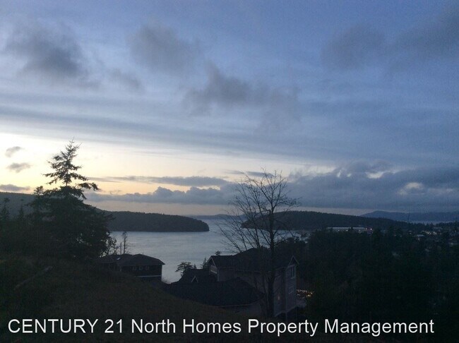 Foto del edificio - 4 br, 3 bath House - 4214 Carol Ann Court