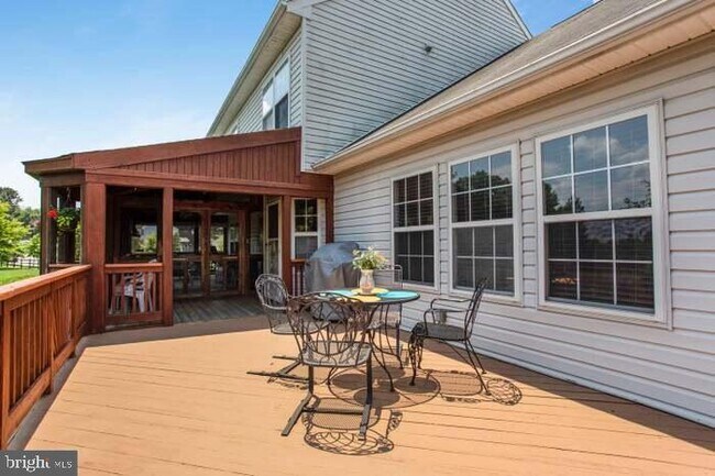 Foto del edificio - 14801 Arabian Ln