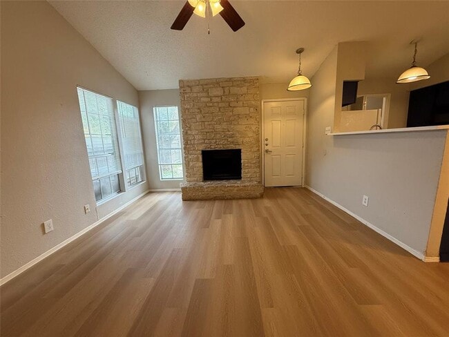 Foto del edificio - 10440 Doc Holliday Trail