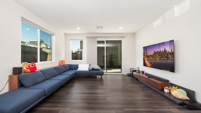 Building Photo - 3663 S Nexa Paseo