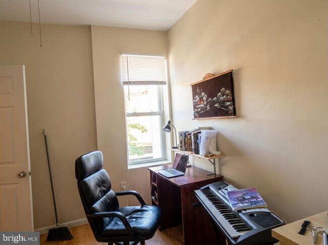 Foto del edificio - 2025 N Gratz St