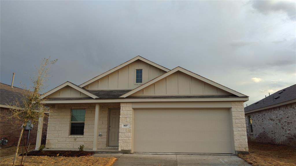 Foto principal - 907 Wildflower St