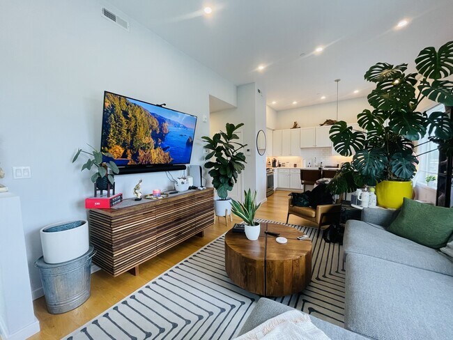 Foto del edificio - 385 Pleasant St