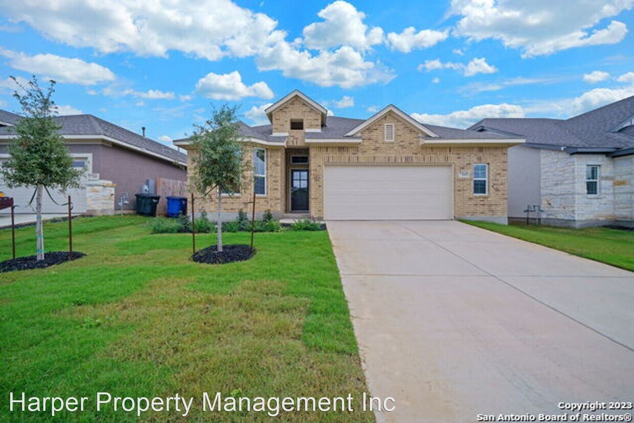 3 br, 2 bath House 3145 Morlanga St House Rental in New Braunfels