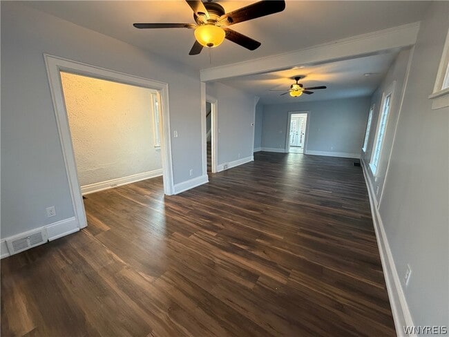 Building Photo - 18 Buffum St