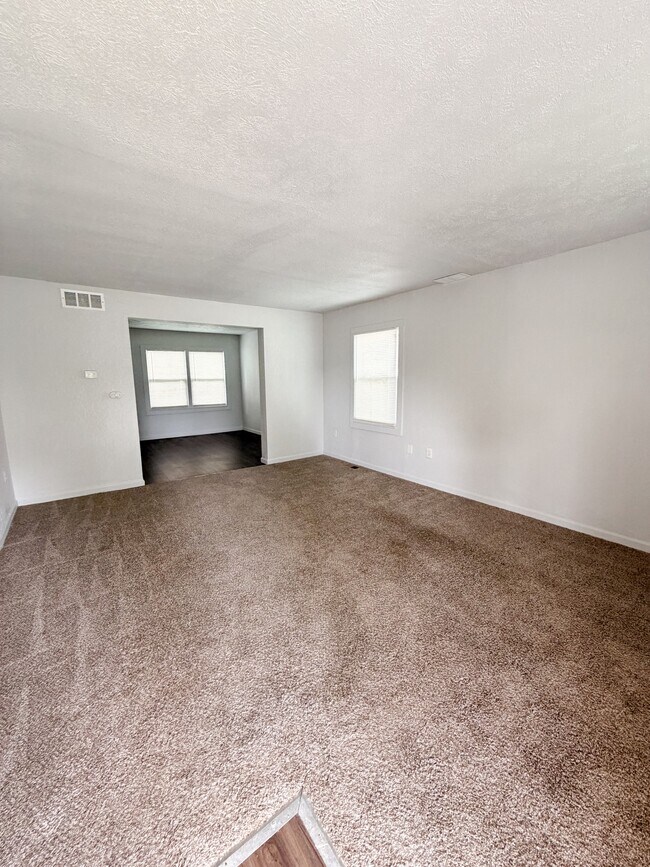Foto del edificio - 539 Kitchener St