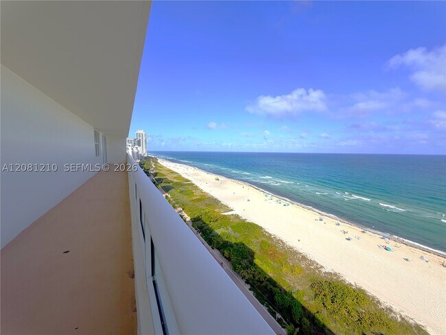 Building Photo - 5601 Collins Ave
