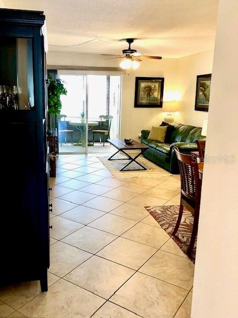 Foto del edificio - 102 Capri Isles Blvd