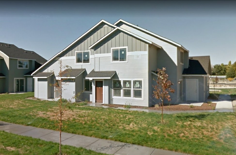 Primary Photo - Bella Commons Townhomes