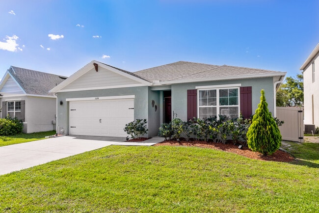 4BR Under $2,300/mo | Tesla Charger | 15 Min to Lake Nona - 4BR Under $2,300/mo | Tesla Charger | 15 Min to Lake Nona House