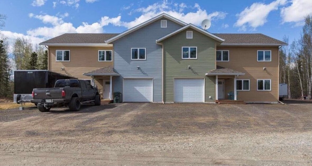 2175 Chateau Ct Unit 1, North Pole, AK 99705 Apartments in North
