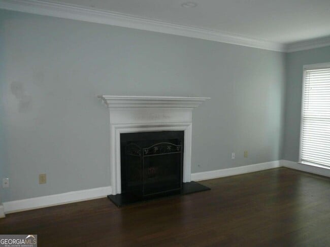 Building Photo - 34 Mt Vernon Cir