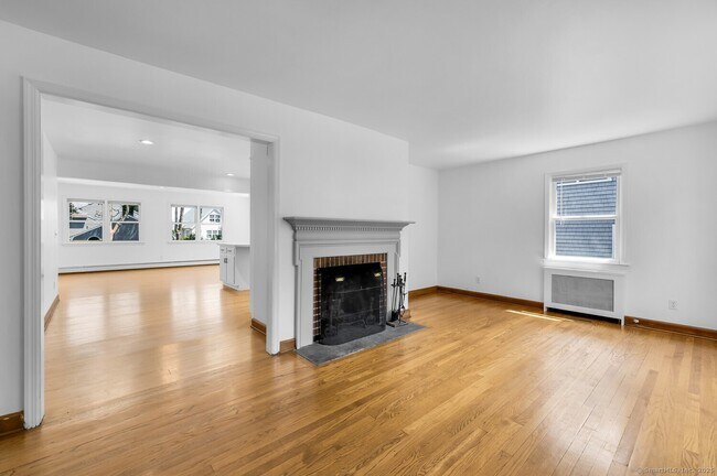 Building Photo - 29 Ridgeley St