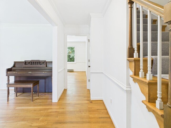 Foto del edificio - 10202 Seacliff Ln