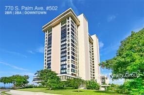 Primary Photo - 770 S Palm Ave