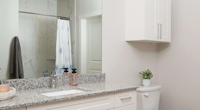 Foto del edificio - 19101 Town Ridge Ln