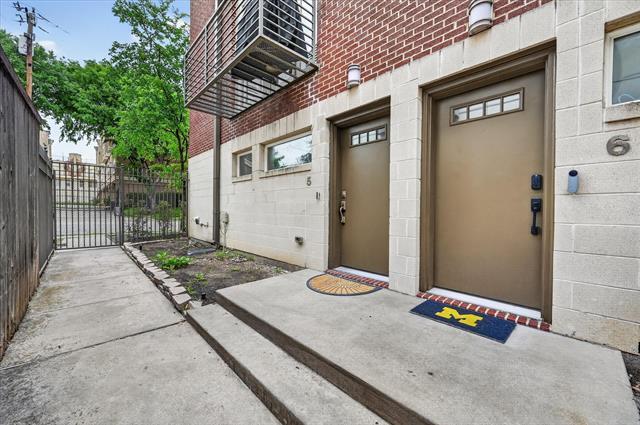 Foto del edificio - 5618 Lindell Ave