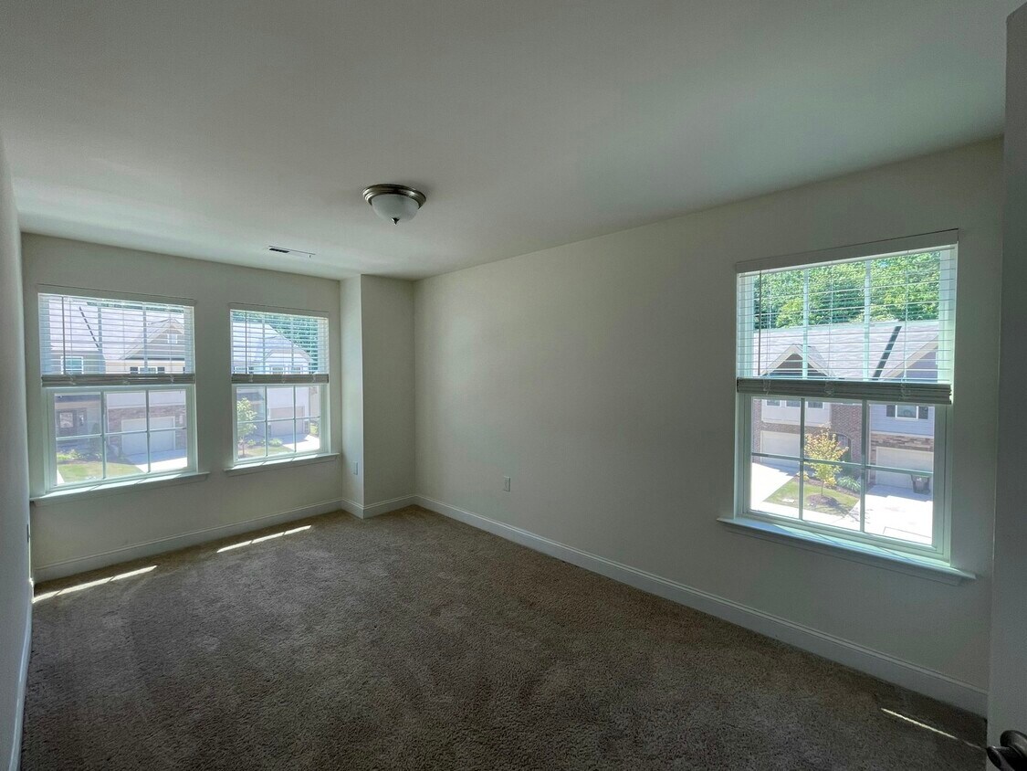 2103 Solana Wds Dr, Durham, NC 27703 - Townhome Rentals in Durham NC |  Apartments.com