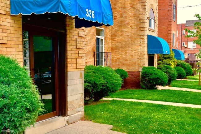 Building Photo - 1 br, 1 bath  - 326 Melwood Ave  for August