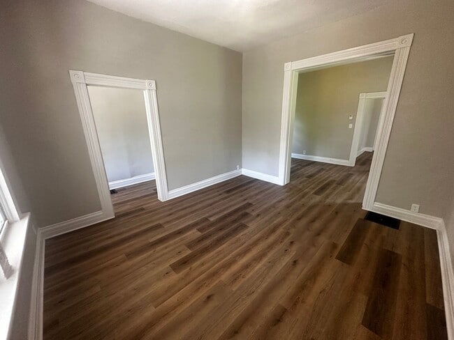 Foto del edificio - 1413 Ridenbaugh St