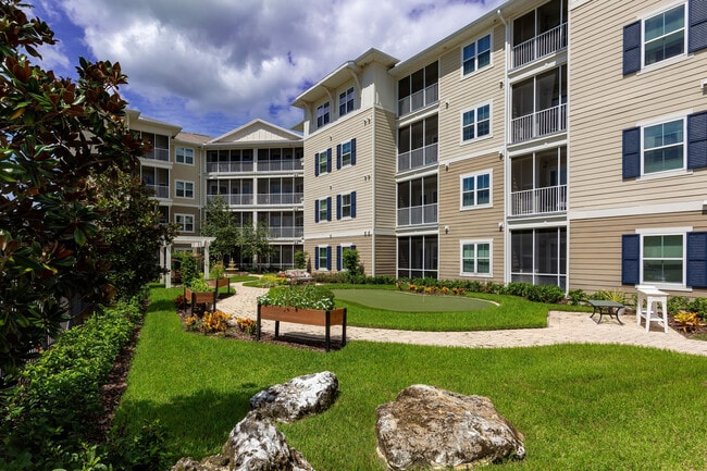 Jardín comunitario - Album Monterey Pointe 55+ Active Adult Apa...