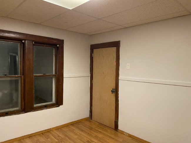 Building Photo - 6034 25th Ave