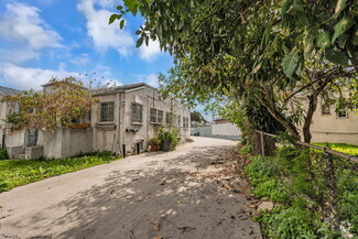 Building Photo - 3016 S West View St