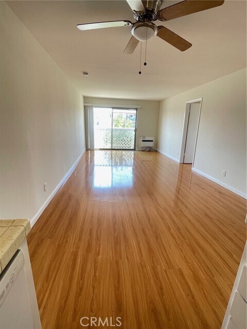 Foto del edificio - 3565 Linden Ave