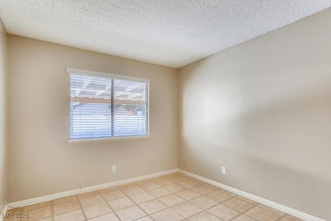 Building Photo - 5204 Shady Grove Ln