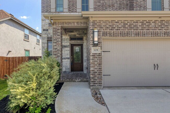 Building Photo - 125 Rangel Dr