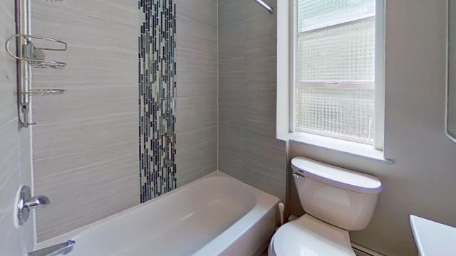 Building Photo - 1 bedroom in Chicago IL 60611