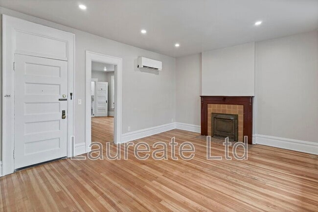 Foto del edificio - 1058 N Pearl St