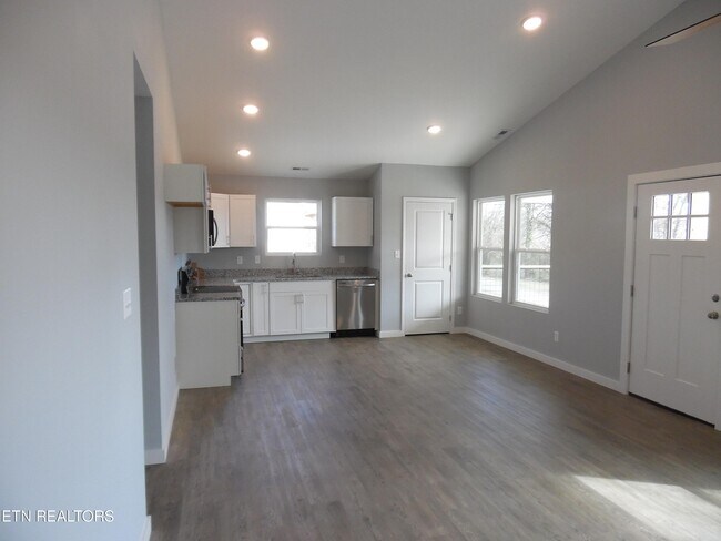 Foto del edificio - 3615 Lyle Ave