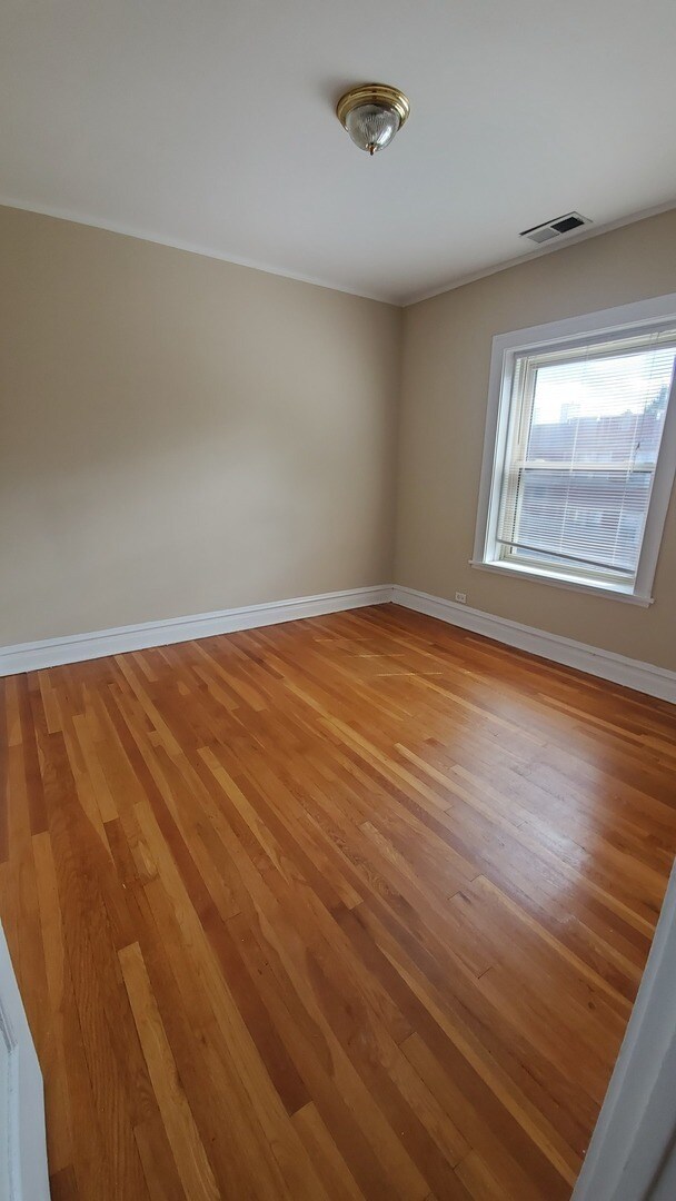 Foto del edificio - 2257 Ridge Ave