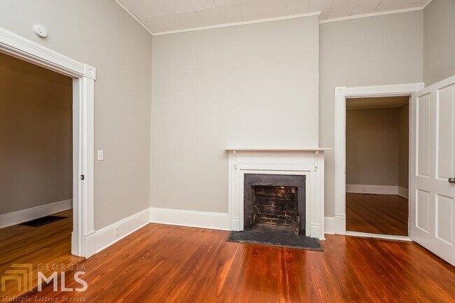 Foto del edificio - 311 E Marable St