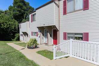 Building Photo - 133 Orchard Dr