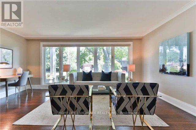 Photo du bâtiment - 318 Betty Ann Dr