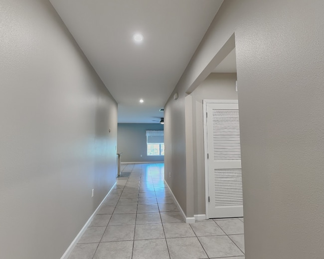 Building Photo - 186 Piave St