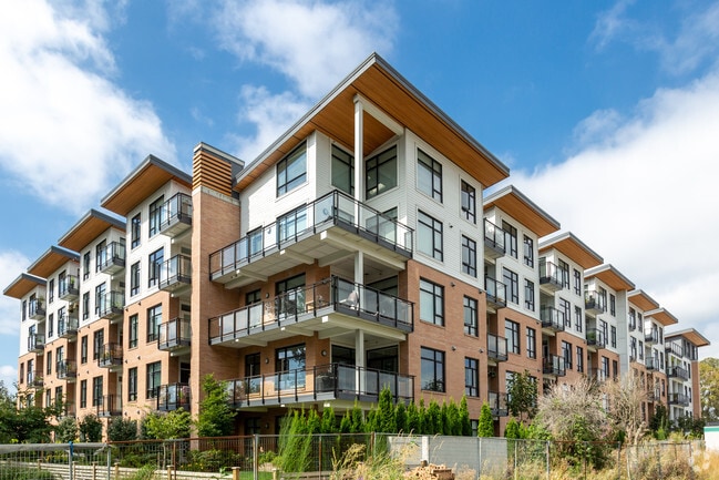Exterior - Shoreline