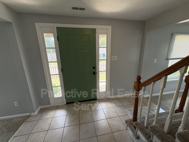 Building Photo - 1501 Antler Cir