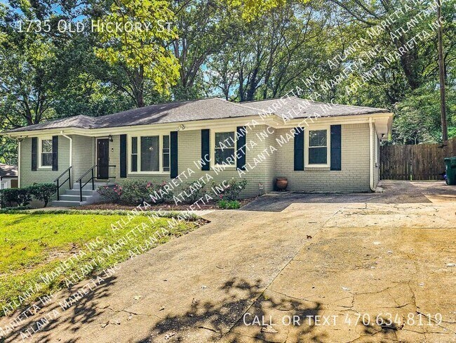 Building Photo - 1735 Old Hickory St