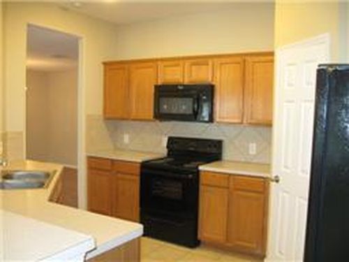 Building Photo - 21107 Gladys Yoakum Dr