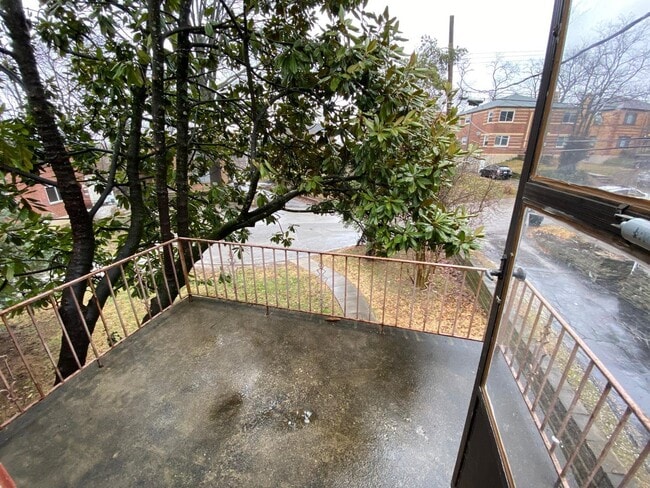Foto del edificio - 533 Riddle Crest Ln