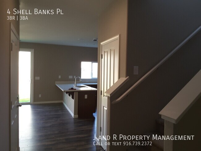 Building Photo - 3 bed in Natomas